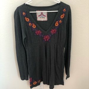 Johnny Was Grey Embroidered Long Sleeved Tunic